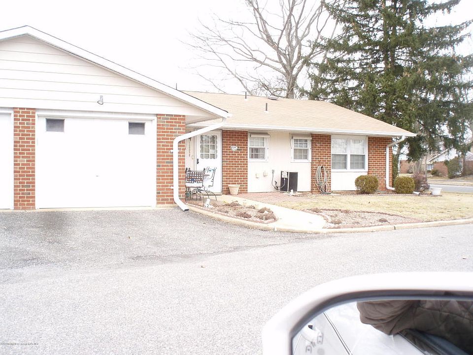 1st image of 1262A Argyll Cir