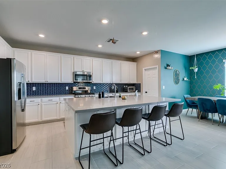 8160 Skye Desert Dr — Photo 20