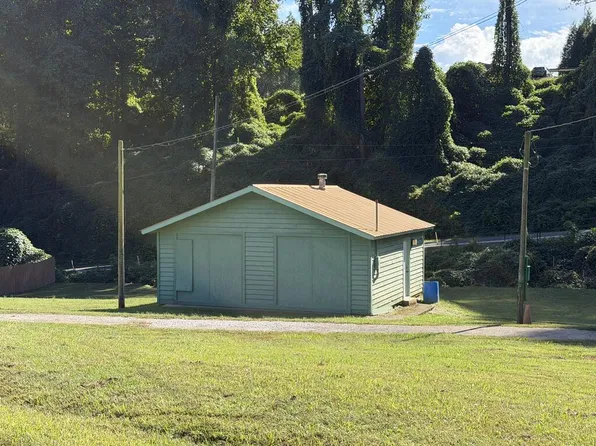 75 Hospital Cir, Ellijay, GA 30540