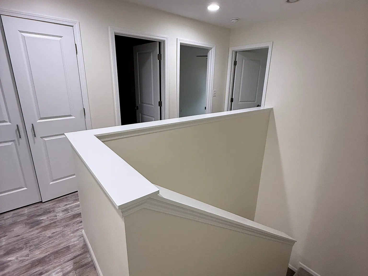 3 bed, 2.5 bath, 1300 sqft, $2,000 — Photo 4