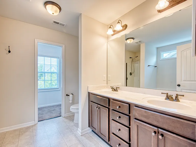 305 Webber Ln — Photo 16