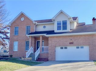 6600 Ridgevue Dr, Pittsburgh, PA 15236