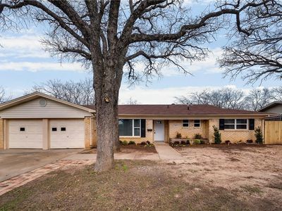 507 Martin Ln, Euless, TX, 76040