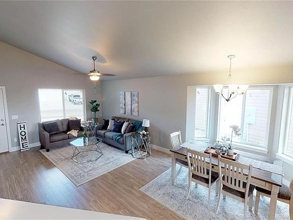3rd image of 3128 Forbes Blvd