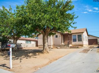 604 Crawford St, Bakersfield, CA 93305