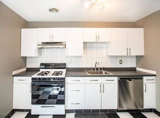 1130 Valley Rd APT 2B, Wayne, NJ 07470