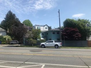 4721 SW Admiral Way #1, Seattle, WA 98116