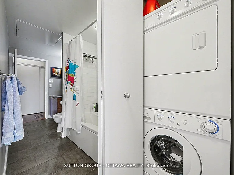354 Gladstone Ave #323 — Photo 18