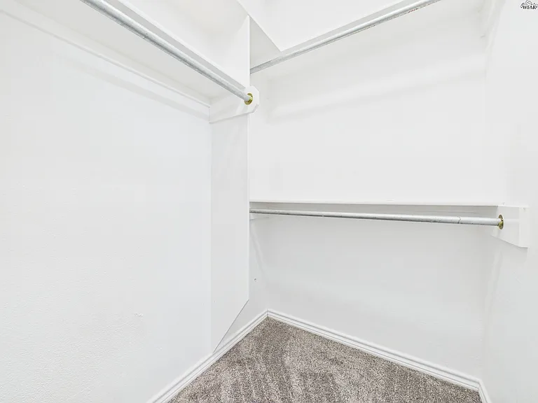 5516 Chinaberry Dr — Photo 33