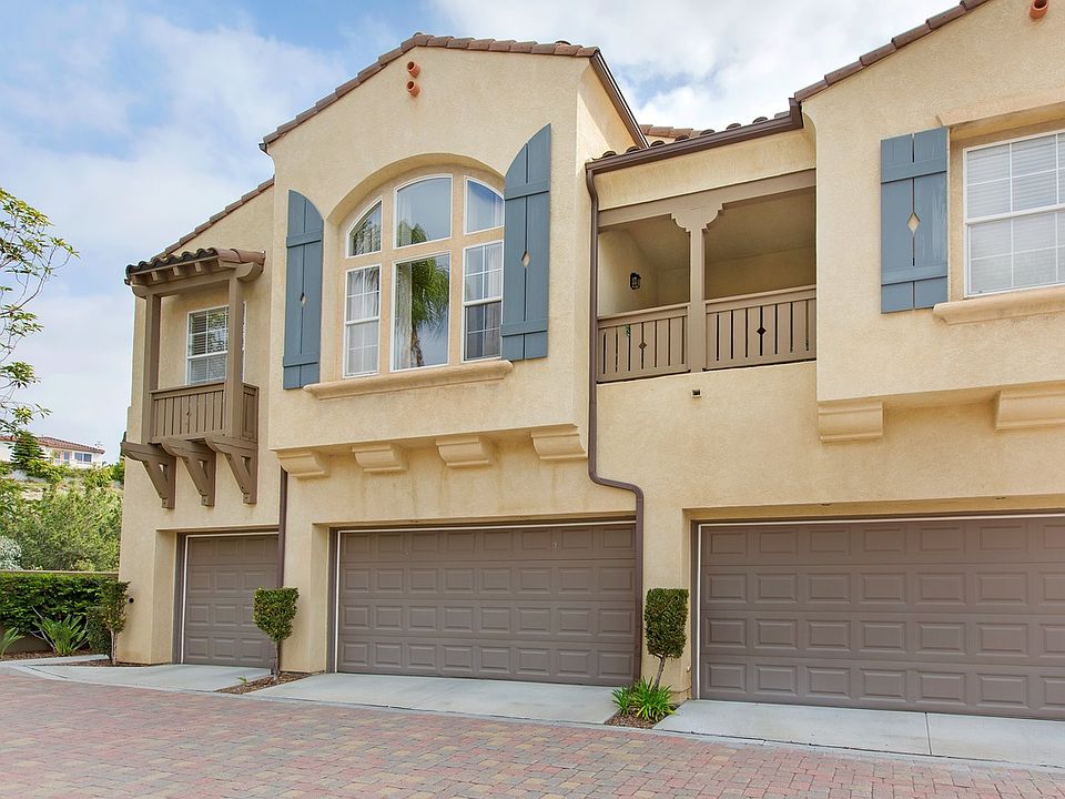 1st image of 11946 Miro Cir