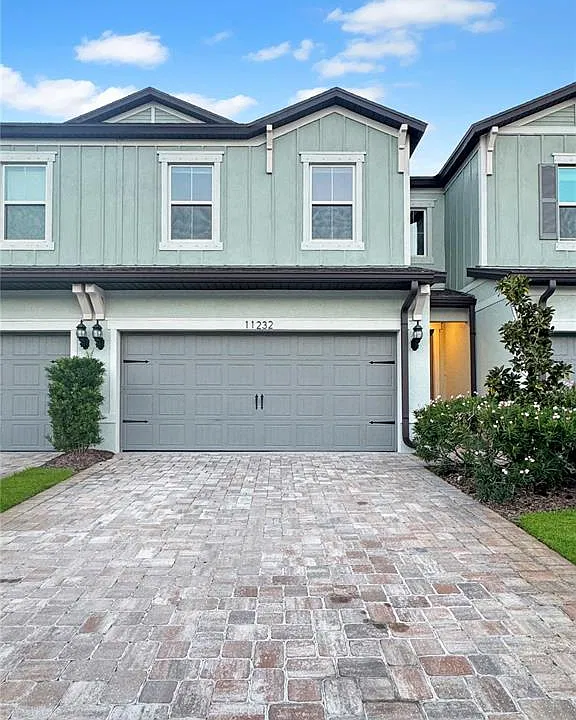 11232 Beach Walk Way NE