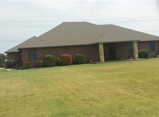 1200 Stable Rock Rd, Yukon, OK 73099