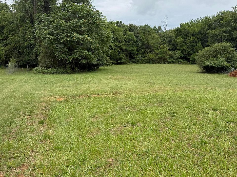 1st image of 0 Locust Grove Ln
