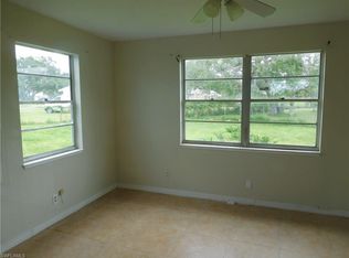 4068 S Edgewater Cir, Labelle, FL 33935