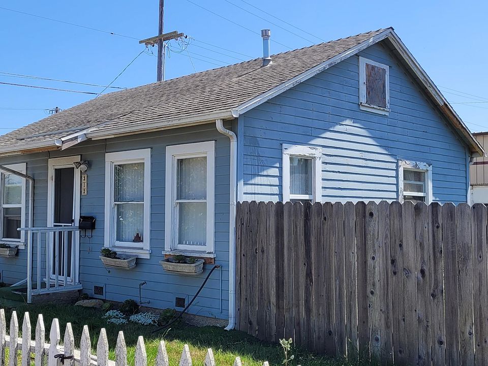 2nd image of 312 E Walnut Ave