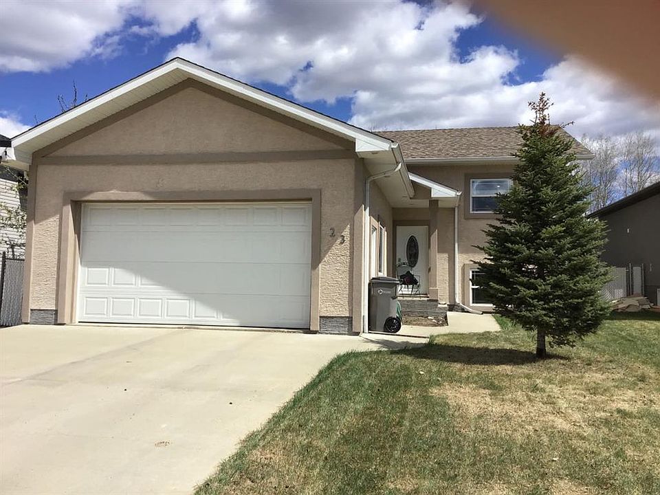 1st image of 23 SW Rodeo Way
