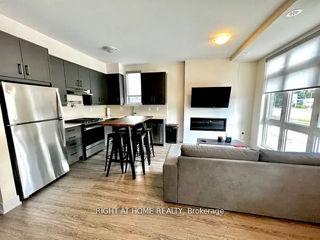 12868 Yonge St W #16 — Photo 1