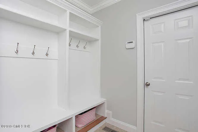 16 Hearthstone Dr — Photo 10