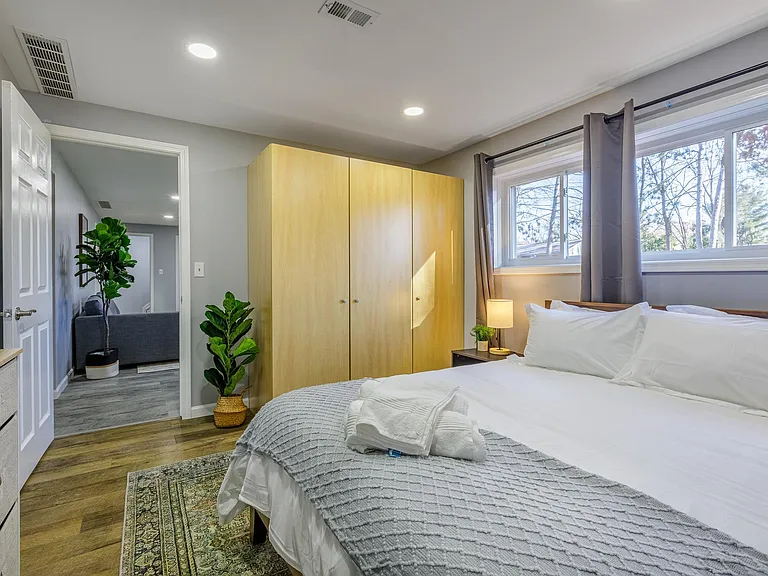3809 Vanstone Dr — Photo 31