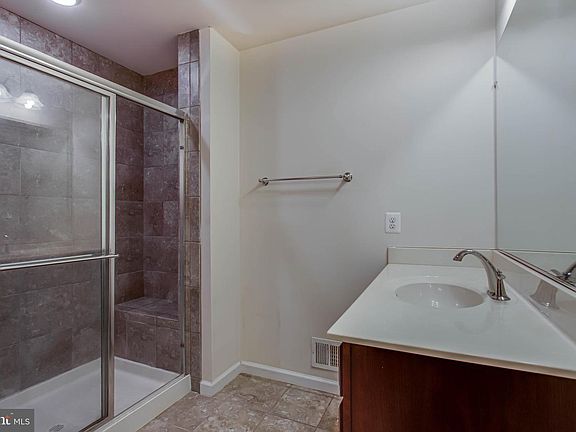 5th image of 9622 Tealbriar Dr
