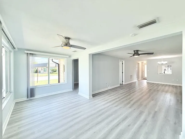 4411 Rustic Dr #1 — Photo 12