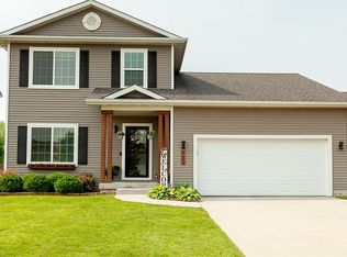 4605 E Valdez Dr, Des Moines, IA 50317