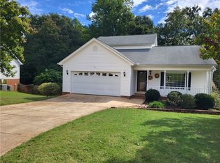 111 Brooke Lee Cir, Taylors, SC 29687