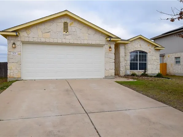 925 Washburn Dr, Leander, TX 78641