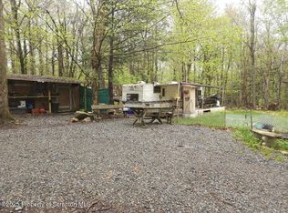 36 Bent Bow Path, Gouldsboro, PA 18424