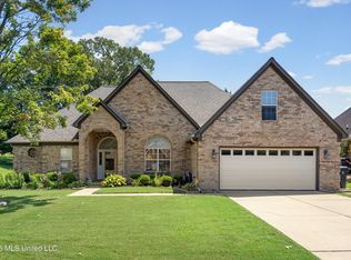 2390 Hamilton Cv, Hernando, MS 38632