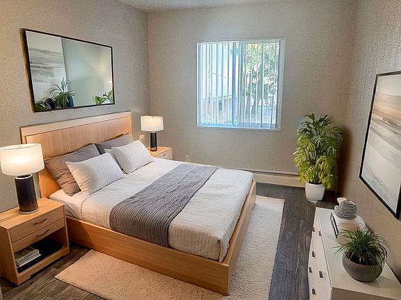 4th image of 2007 Carmel Dr #2019-15