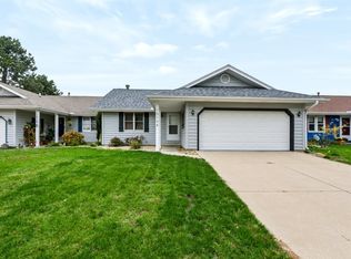1019 Laesch Ave APT A, Bloomington, IL 61704