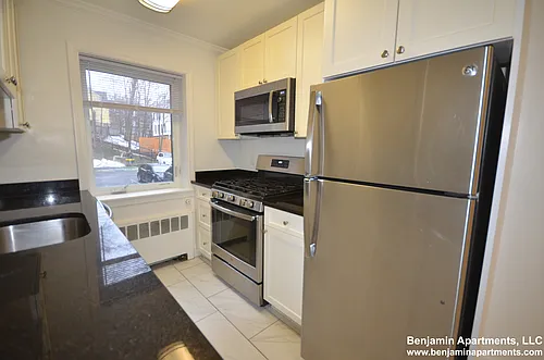 84 Saint Paul St #7 Photo 1
