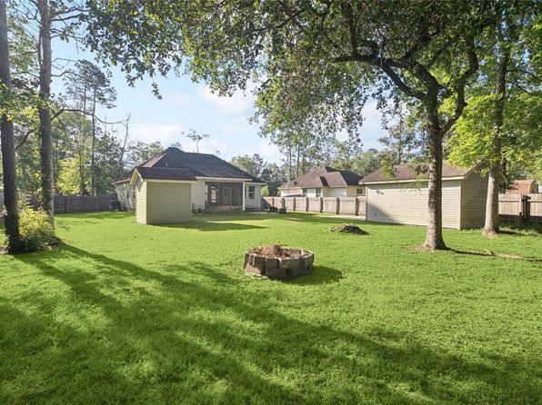 61267 Forest Dr, Lacombe, LA 70445