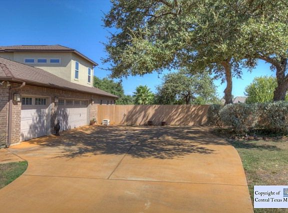 2nd image of 288 Texas Country Dr