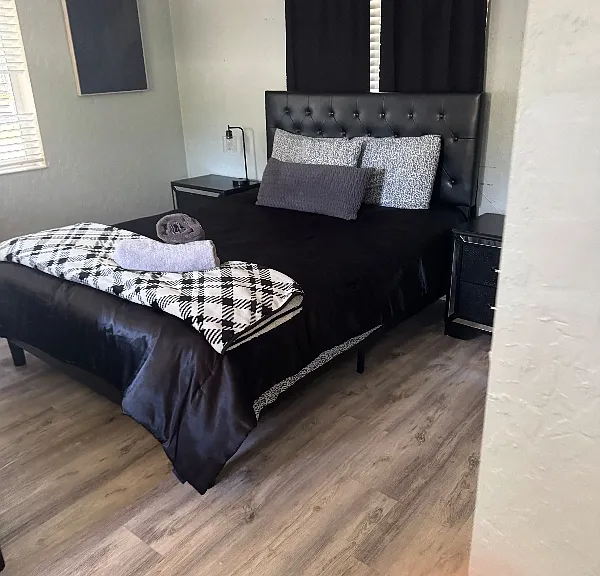 420 SE 9th Ct — Photo 4