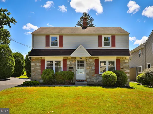 457 Sylvania Ave, Glenside, PA 19038
