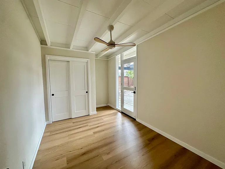 3081 McKinley Dr — Photo 17