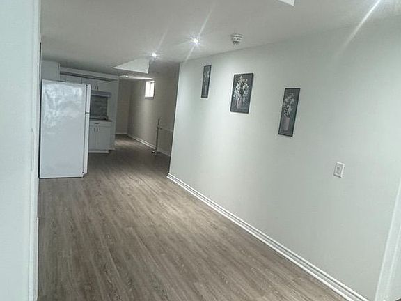 5th image of 8446 Jennifer Cres