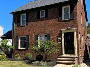 1748 Saratoga Ave, Cleveland, OH