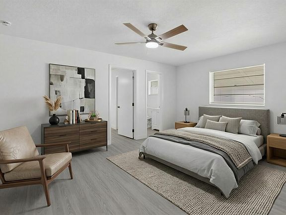 5th image of 703 SW 18th Street