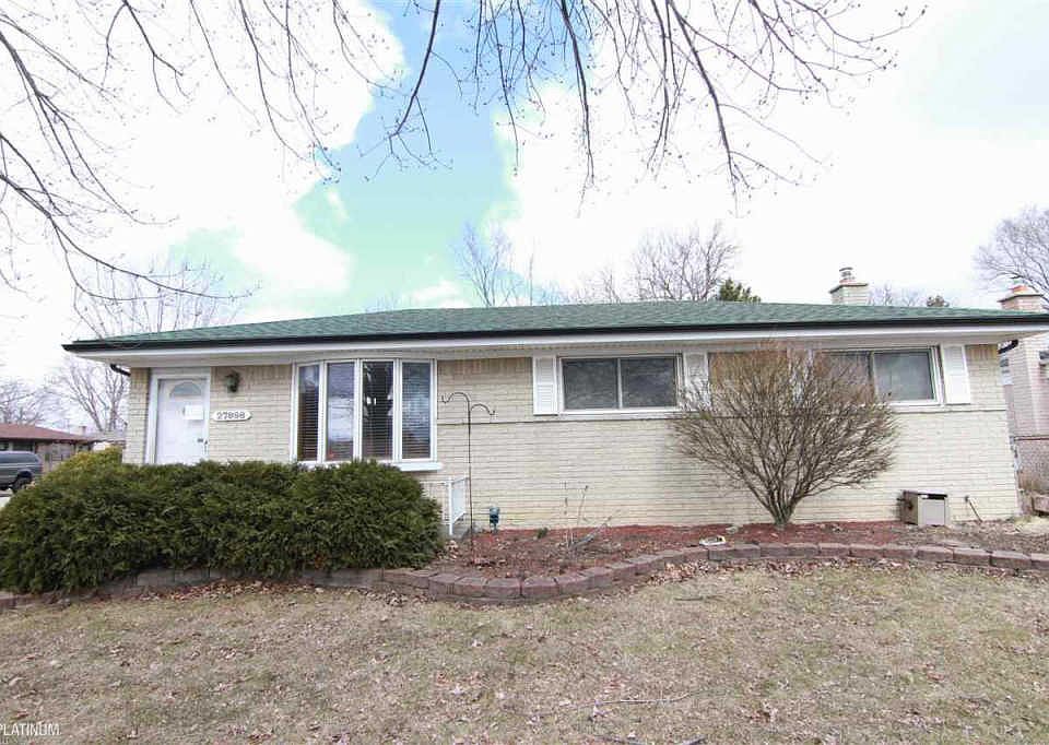 1st image of 27898 Belanger St