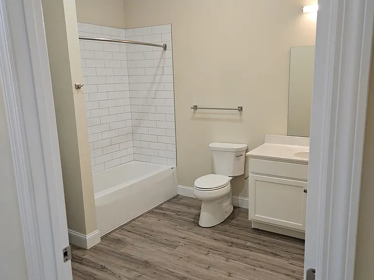 34 Frederick St — Photo 9