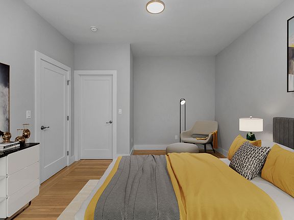 5th image of 125 Clayton St #2