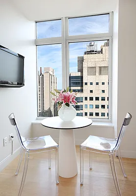 Sold by Stribling | media 13