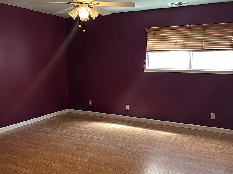 1773 Royal Way — Photo 3