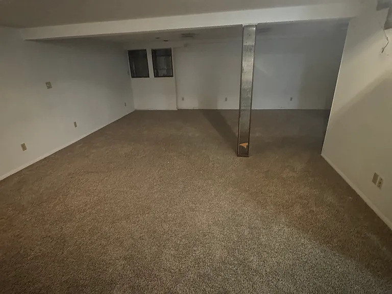 559 Golfwood Dr — Photo 9