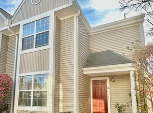 66 Creekside Cir, Spring Valley, NY 10977