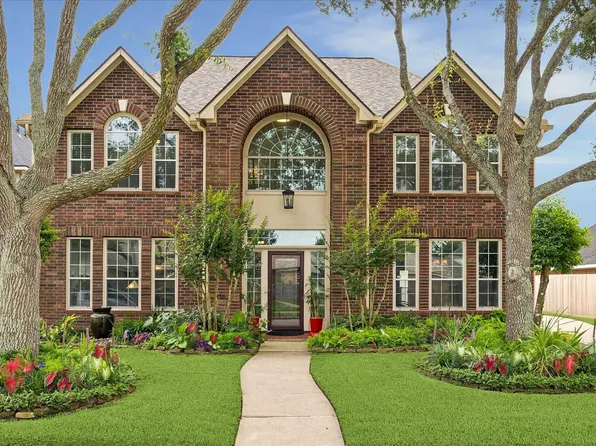 3023 Rothbury Dr, Pearland, TX 77584