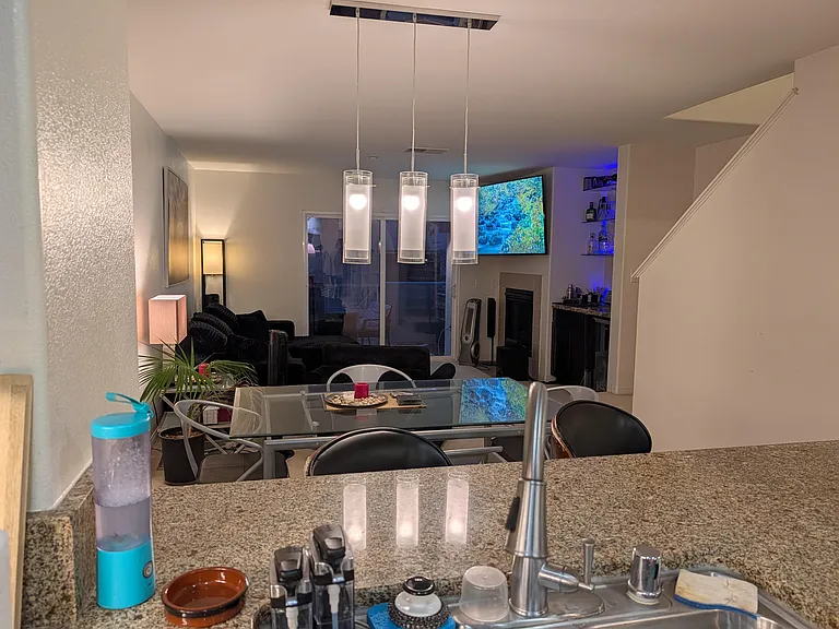 3542 Shoreline Bluff Ln — Photo 13